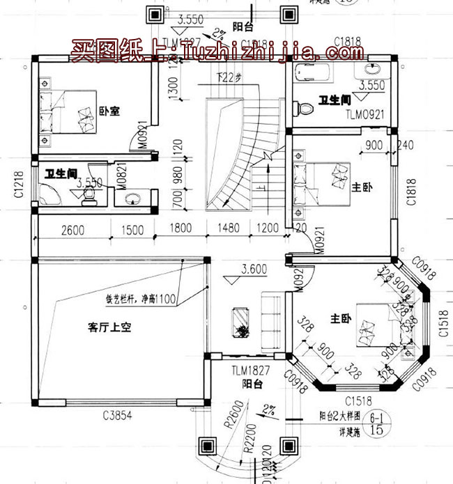 气派的带旋转楼梯三层别墅房屋设计图，户型很好